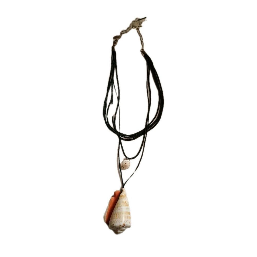 NWT Free People Layered Shell Necklace Coastal Cowgirl Boho Cord Pendant $68